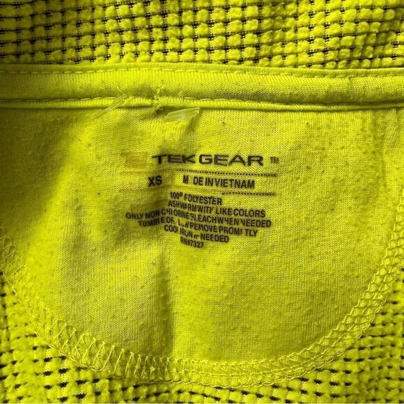 Tek Gear Bright Yellow-Green Quarter Zip Pullover - Picture 9 of 9